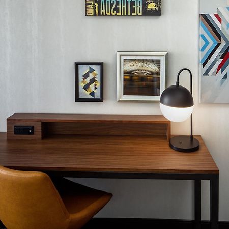 The Bethesdan Hotel, Tapestry Collection By Hilton Bagian luar foto