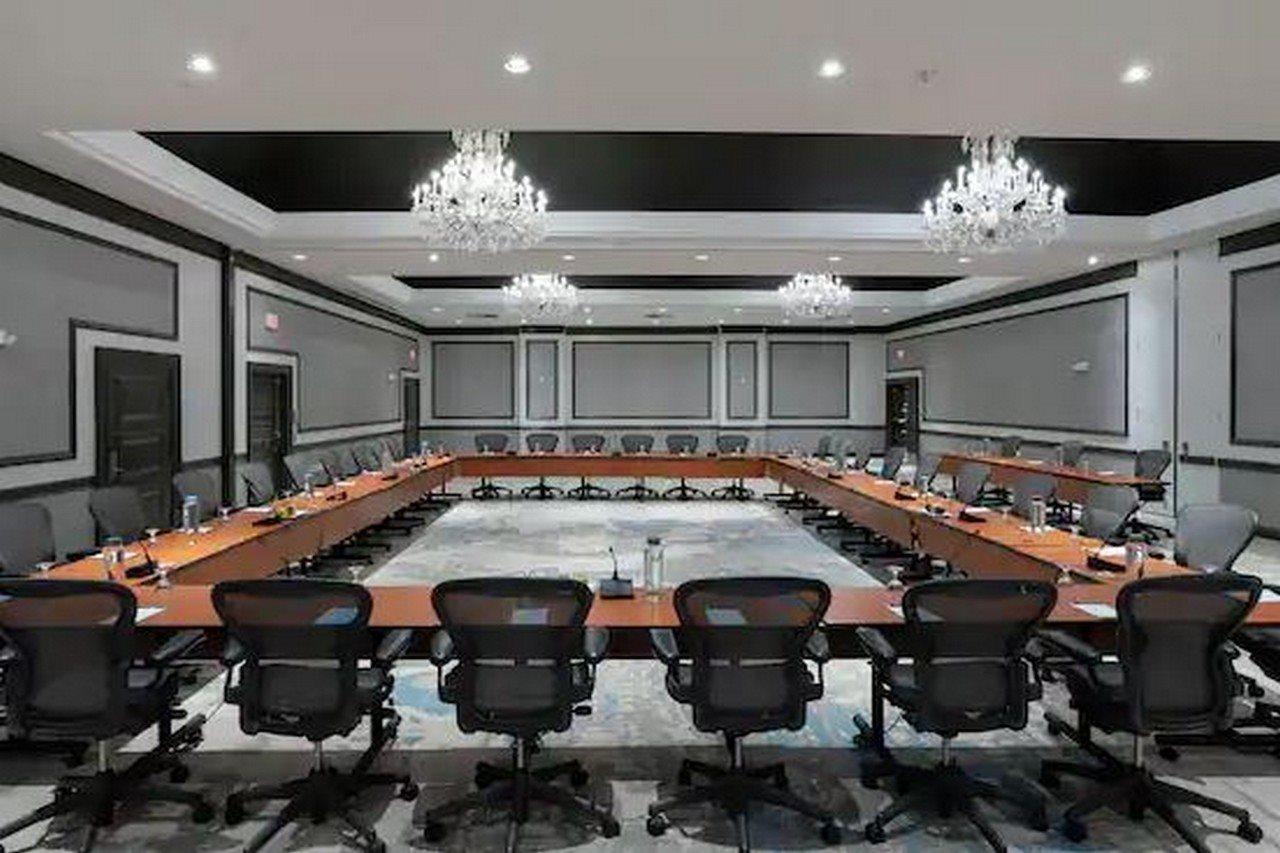 The Bethesdan Hotel, Tapestry Collection By Hilton Bagian luar foto